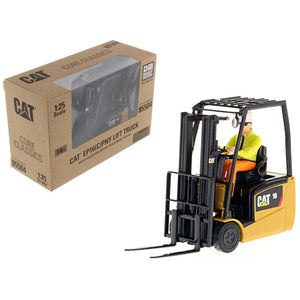 CAT Caterpillar EP16(C)PNY Lift Truck with Operator "Core Classics Series" 1/25 Diecast Model by Diecast Masters-0
