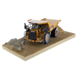 1/50 Scale Cat 770 Off-Highway Mine Truck With Operator - Weathered Series