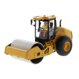 1/50 Scale Caterpillar CS11 GC Soil Compactor Toy With Operator