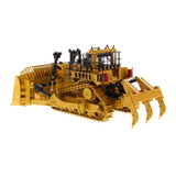 1/50 Scale Caterpillar D11 Fusion Track Diecast Toy Bulldozer With Operator