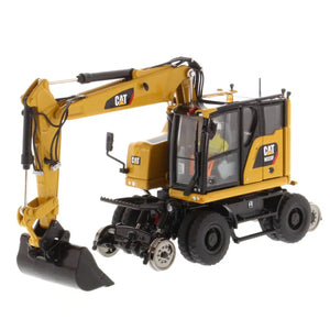 1/50 Scale Caterpillar M323F Railroad Diecast Toy Excavator With 3 Tools