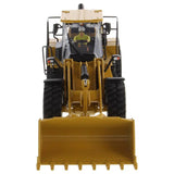 1/50 Scale Diecast Caterpillar 966 GC Front End Loader Toy & Operator