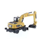 1/87 Scale M318D Caterpillar Excavator With Operator - Diecast Toy
