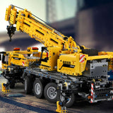 2590 Piece Technical Crane Truck With Remote Control Model Set