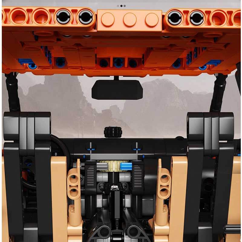 3249 Red 3249 Piece Technical Raptor Truck Model Set