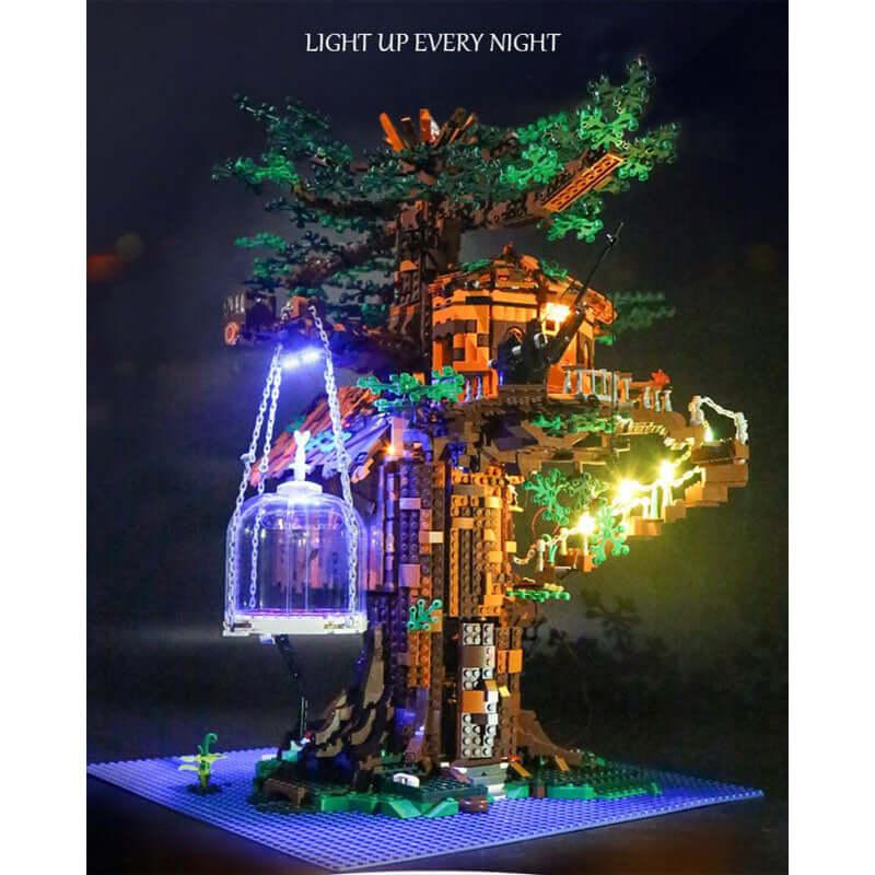 3958 Piece Lighted Jungle Tree and Treehouse Model Set