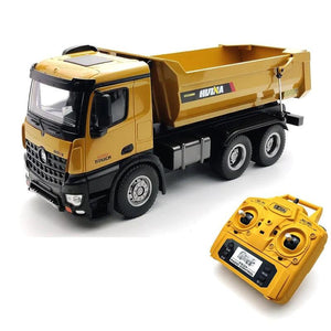 RC MODELS TRUCKS - MODELISME CAMIONS + TRACTO PELLE RADIO COMMANDES 