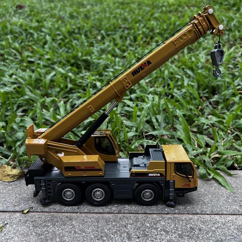 1/50 Scale Metal Alloy Toy Crane Truck